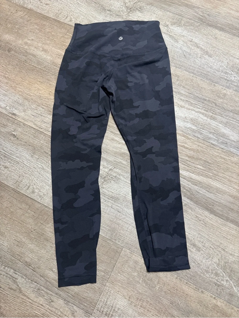 lululemon Align Leggings 25” Size 6